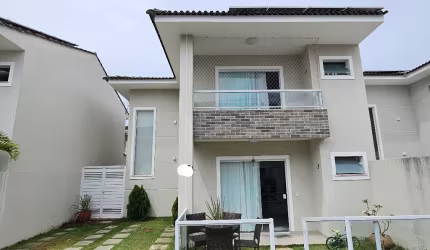 Casa em condeomibio a venda 3 quartos em Miragem Vilas do Atlântico com área gourmet Lauro de Freitas
