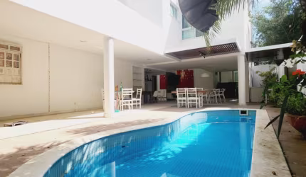 Casa a venda 5 quartos em Alphaville Salvador 1 Residencial Itapuã com piscina e área gourmet