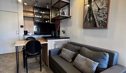 Apartamento à venda no Barra Summer Flat quarto e sala nascente e mobiliado