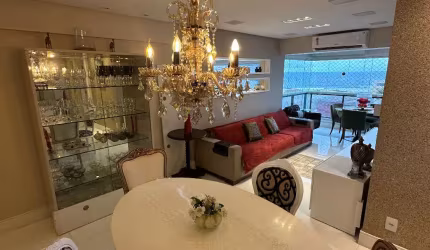 Apartamento a venda em Armacao 3 quartos vista mar nascente reformado e armarios