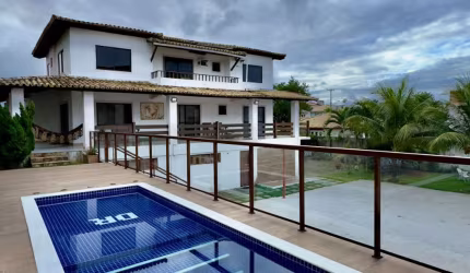 Casa a venda em Vilas do Atlântico 5 quartos nascente com piscina e área gourmet