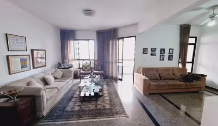 Apartamento a venda no Cidade Jardim 3 suítes nascente com dependência