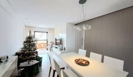 Apartamento a venda na pituba com 3 quartos reformado e nascente