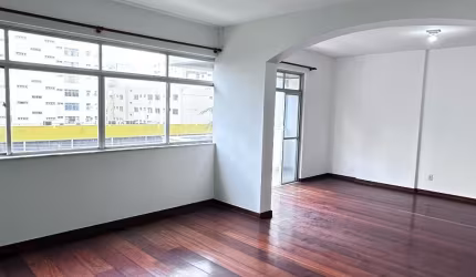 Apartamento a venda na pituba com 4 quartos varanda e nascente