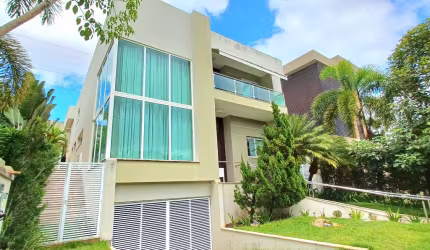Casa a venda em alphaville salvador 2 com 5 quartos mobiliada e reformada
