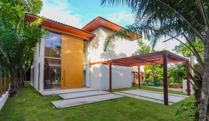 Casa a venda em praia do forte com 4 quartos piscina e área gourmet