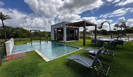 Casa a venda em costa do sauipe com 5 quartos mobiliado de alto padrao