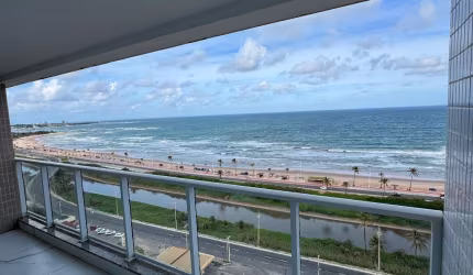 Apartamento a venda em Jaguaribe com 2 quartos varanda gourmet e vista mar