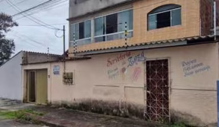 Imperdível casa à venda em Serra-ES, bairro Parque Santa Fé: 8 quartos, 2 suítes, 3 salas, 5 banheiros, 1 vaga, 360m²!