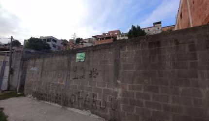 Terreno à venda no Jardim Tropical, Serra-ES: 300,00 m2 de área disponível! Aproveite esta oportunidade única!