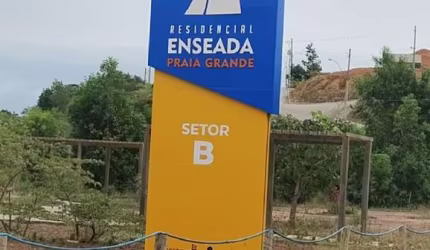 Terreno à venda na Praia Grande, Fundão  por R$ 120.000