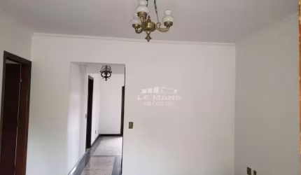 Casa a venda, 4 quartos, 2 suítes, 9 vagas, no bairro Centro em Piracicaba - SP