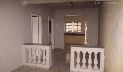 Casa para alugar, 3 quartos, 2 vagas, no bairro Alto em Piracicaba - SP