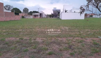 Terreno em Condomínio à venda no Residencial Ágape, no bairro Campestre em Piracicaba - SP