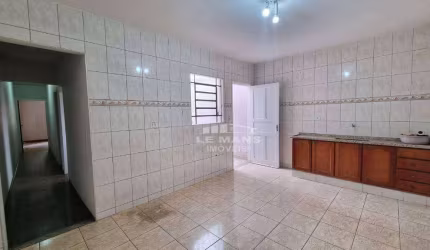 Casa a venda, 2 quartos, 2 vagas, no bairro Vila Rezende em Piracicaba - SP