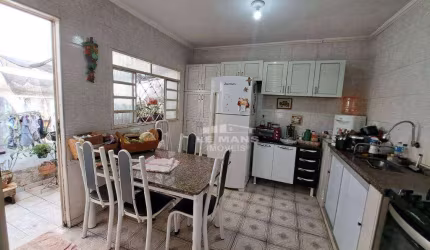 Casa a venda, 2 quartos, 1 vaga, no bairro São Luiz em Piracicaba - SP