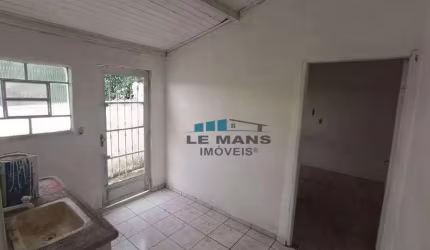 Casa para alugar, 1 quarto, no bairro Jaraguá em Piracicaba - SP