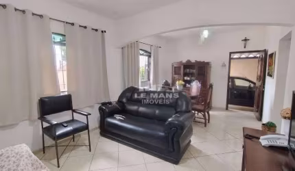 Casa a venda, 2 quartos, 2 suítes, 3 vagas, no bairro Nova Piracicaba em Piracicaba - SP