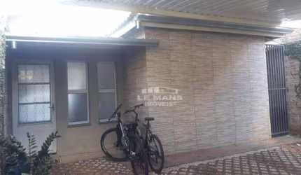 Casa a venda, 2 quartos, 2 vagas, no bairro Parque Olanda l em Piracicaba - SP