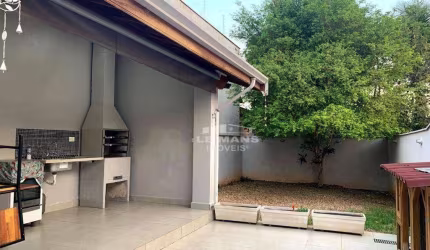 Casa a venda, 4 quartos, 1 suíte, 1 vaga, no bairro Alto em Piracicaba - SP