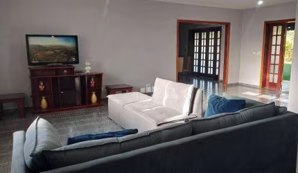 Casa a venda, 3 quartos, 4 vagas, no bairro Santa Rita em Piracicaba - SP