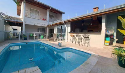 Casa a venda, 3 quartos, 1 suíte, 3 vagas, no bairro Santa Terezinha em Piracicaba - SP