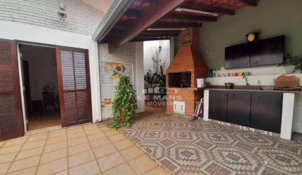 Casa a venda, 3 quartos, 1 suíte, 2 vagas, no bairro Nova Suiça em Piracicaba - SP