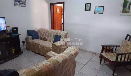 Casa a venda, 2 quartos, 1 suíte, 2 vagas, no bairro Água Branca em Piracicaba - SP