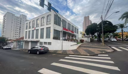 Salão comercial para alugar, no bairro Alto em Piracicaba - SP