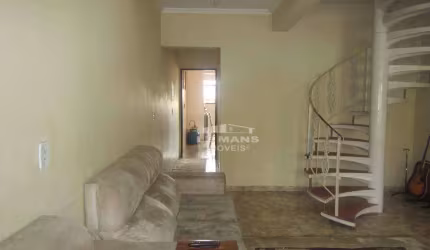 Casa a venda, 3 quartos, 2 vagas, no bairro Santa Terezinha em Piracicaba - SP