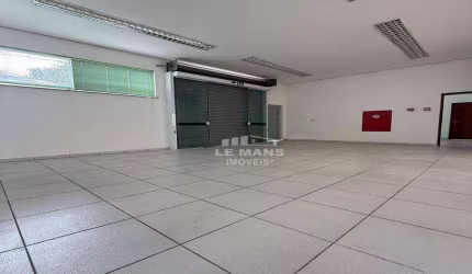 Galpão a venda ou alugar no bairro Centro em Piracicaba - SP