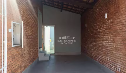 Casa a venda, 2 quartos, 1 vaga, no bairro Alto em Piracicaba - SP