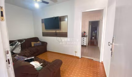 Casa a venda, 2 quartos, 1 vaga, no bairro Vila Independência em Piracicaba - SP