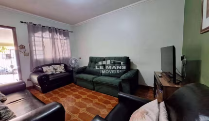Casa a venda, 3 quartos, 1 suíte, 2 vagas, no bairro Jardim Ibirapuera em Piracicaba - SP