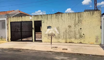Casa com 2 dormitórios à venda por R$300.000 - Jardim Planalto - Marilia/SP