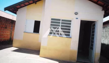 Casa à venda por R$212.000 - Pedro Matheus - Marilia/SP