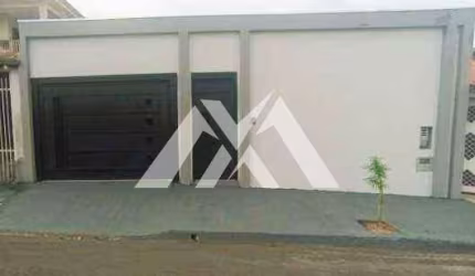 Casa com 3 dormitórios à venda por R$380.000 - Jardim Santa Antonieta - Marilia/SP
