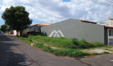 Terreno à venda por R$120.000 - Jardim Dom Frei Daniel Tomasella - Marilia/SP