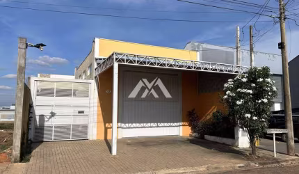 Casa com 2 dormitórios à venda por R$680.000 - Jardim Nazaré - Marilia/SP