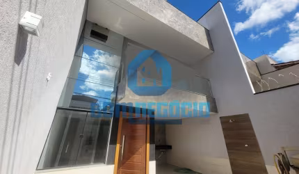 Casa com 3 dormitórios à venda,132.00 m , GOVERNADOR VALADARES - MG