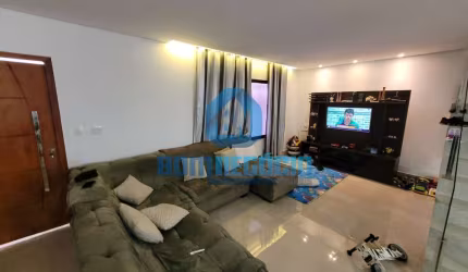 Casa com 4 dormitórios à venda,160.00 m , GOVERNADOR VALADARES - MG