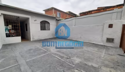 Casa com 3 dormitórios à venda,213.00 m , SÃO PEDRO, GOVERNADOR VALADARES - MG