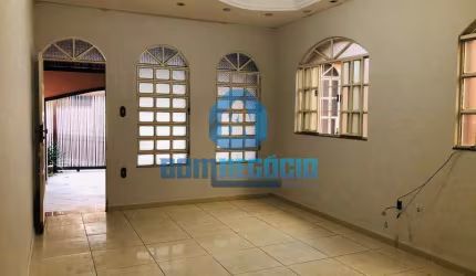 Casa com 6 dormitórios à venda,450.00 m , GOVERNADOR VALADARES - MG