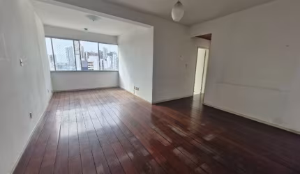 Apartamento à venda 2 quartos na Barra