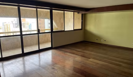 Apartamento à venda 4 quartos na Graça