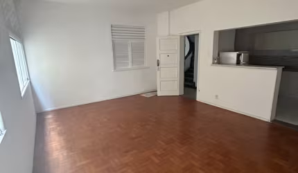 Apartamento à venda 2 quartos na Graça