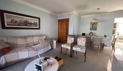 Apartamento à venda 3 quartos na Graça