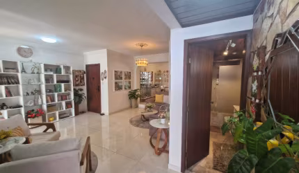 Apartamento à venda 3 quartos na Barra