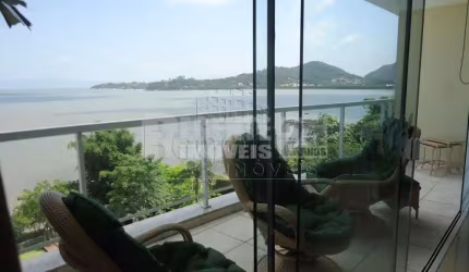 Cobertura Duplex à venda no bairro João Paulo em Florianópolis