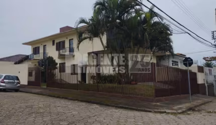 Casa com vista para o mar Bairro Bom Abrigo - Florianópolis